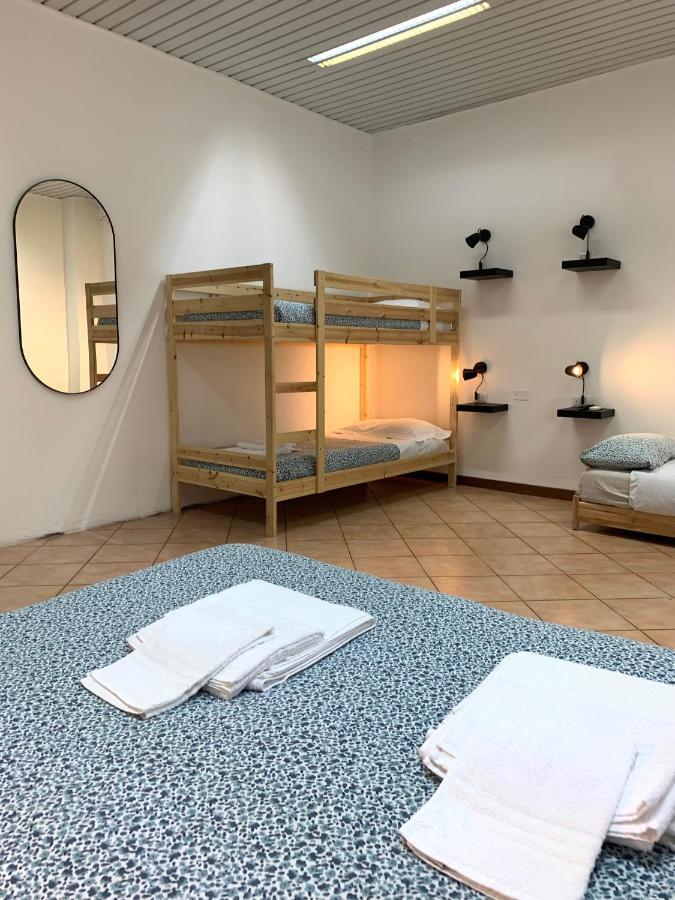 Cascina Bellaria Hostel Milánó Kültér fotó